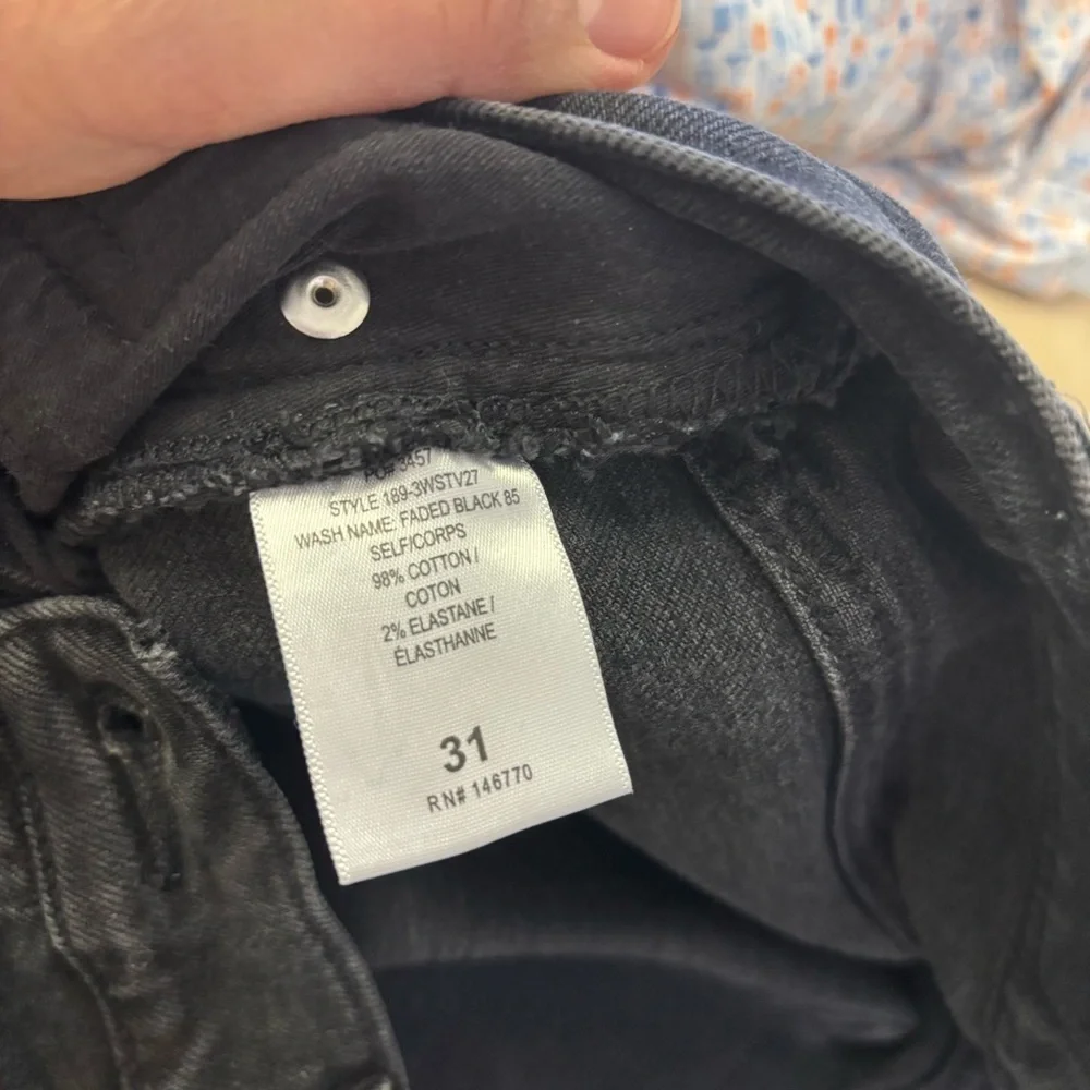 RE/DONE Straight Cropped Raw Hem Button Fly Faded Black Jeans Women’s Size 31